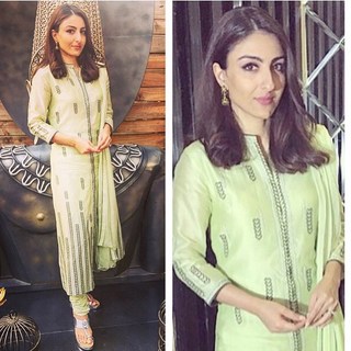 Soha Ali Khan feet photo 20