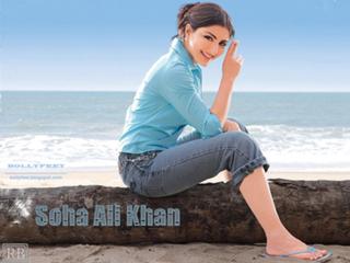 Soha Ali Khan feet photo 3