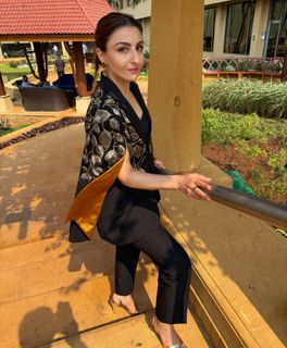 Soha Ali Khan feet photo 9