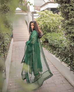 Sohai Ali Abro feet photo 5