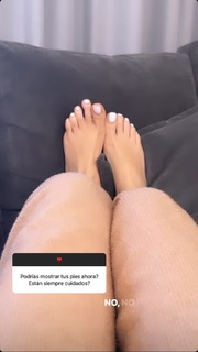 Sol Rivas feet photo 4