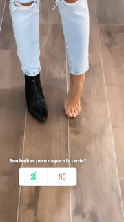 Sol Rivas feet photo 8