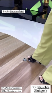 Sol Rivas feet photo 3