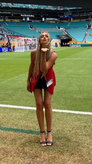 Sol Rivas feet photo 20