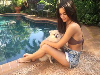 Sol Rodríguez feet photo thumbnail