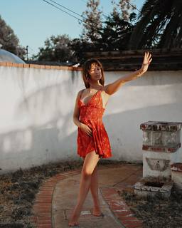 Sol Rodríguez feet photo thumbnail