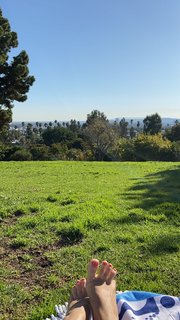 Sol Rodríguez feet photo thumbnail