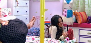 Sol Rodríguez feet photo thumbnail