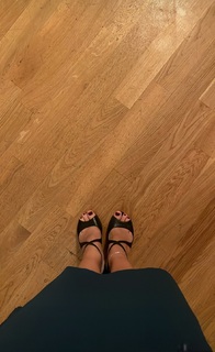 Sol Rodríguez feet photo thumbnail