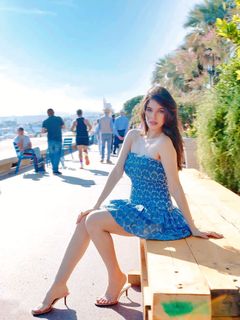 Sola Omer feet photo 7