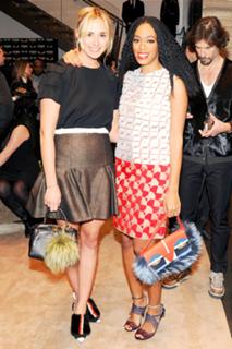 Solange feet photo thumbnail