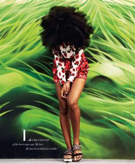 Solange feet photo thumbnail