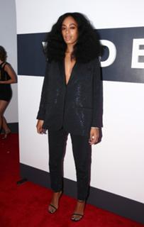 Solange feet photo thumbnail