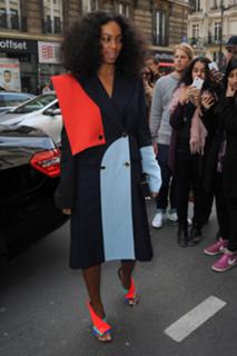 Solange feet photo thumbnail