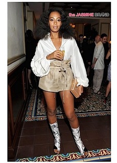Solange feet photo thumbnail