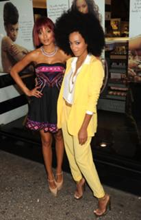 Solange feet photo thumbnail