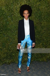 Solange feet photo thumbnail