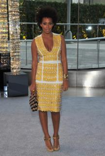 Solange feet photo thumbnail