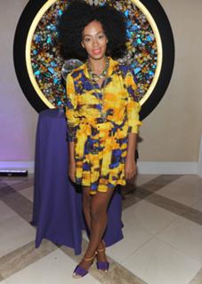 Solange feet photo thumbnail