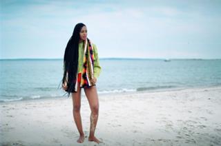 Solange feet photo thumbnail
