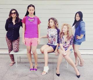 Solange feet photo thumbnail