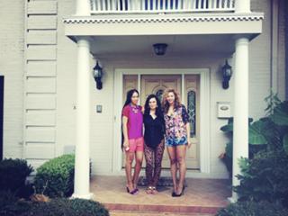 Solange feet photo thumbnail