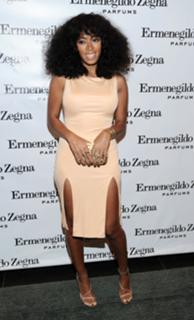 Solange feet photo thumbnail