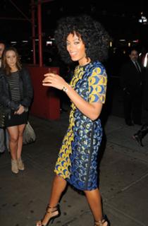Solange feet photo thumbnail