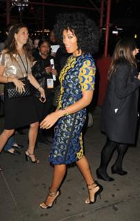 Solange feet photo thumbnail