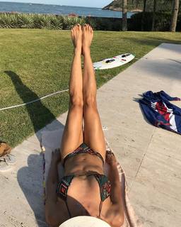 Solange Frazão feet photo 2