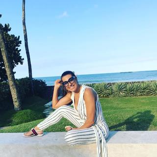 Solange Frazão feet photo 2