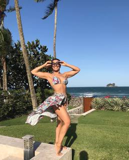 Solange Frazão feet photo 8