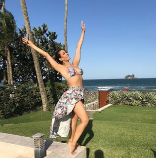 Solange Frazão feet photo 12