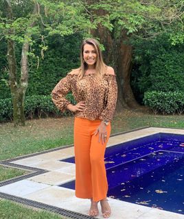 Solange Frazão feet photo 1