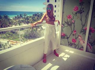Solange Gómez feet photo 5