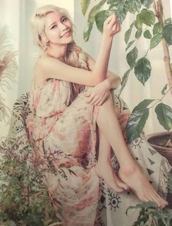 Solar feet photo 8