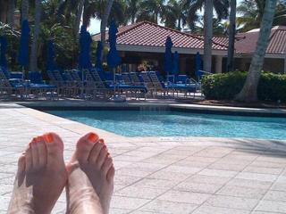 Soledad O'Brien feet photo thumbnail