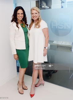 Soledad O'Brien feet photo thumbnail