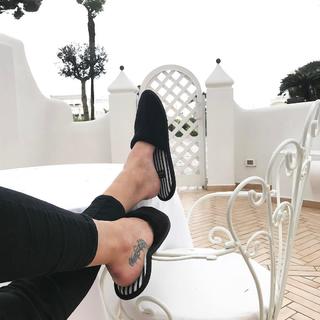 Soleil Sorgè feet photo 10
