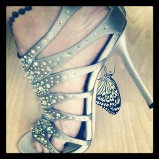Solenn Heussaff feet photo 17