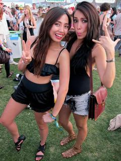 Solenn Heussaff feet photo 9