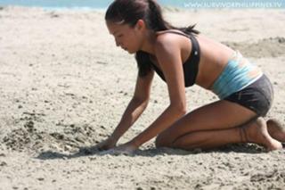 Solenn Heussaff feet photo 2