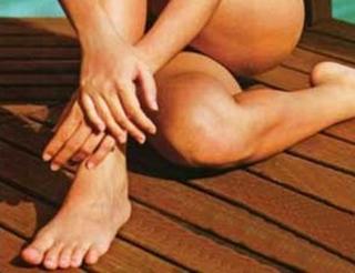 Solenn Heussaff feet photo 18