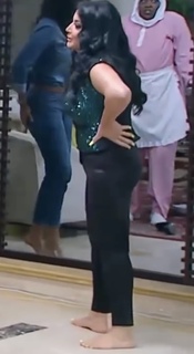 Somaya El Khashab feet photo thumbnail