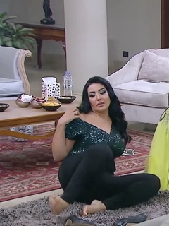 Somaya El Khashab feet photo thumbnail