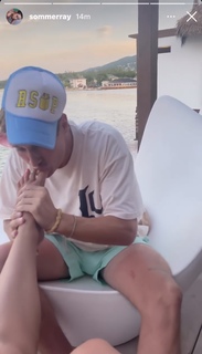 Sommer Ray feet photo thumbnail