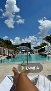 Sommer Ray feet photo thumbnail