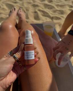 Sommer Ray feet photo thumbnail