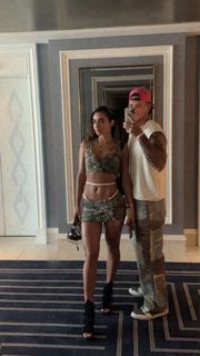 Sommer Ray feet photo thumbnail