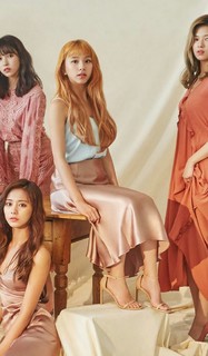 Son Chae-young feet photo thumbnail